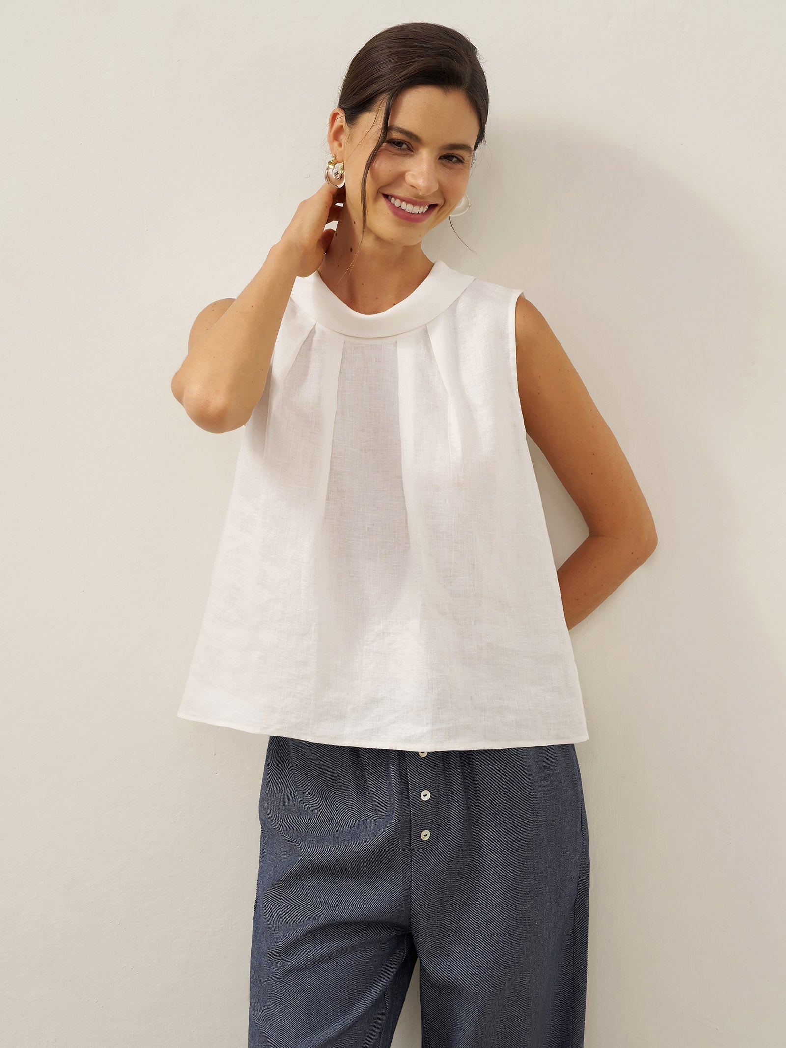 Linen Structured Collar Sleeveless Blouse BLAIR