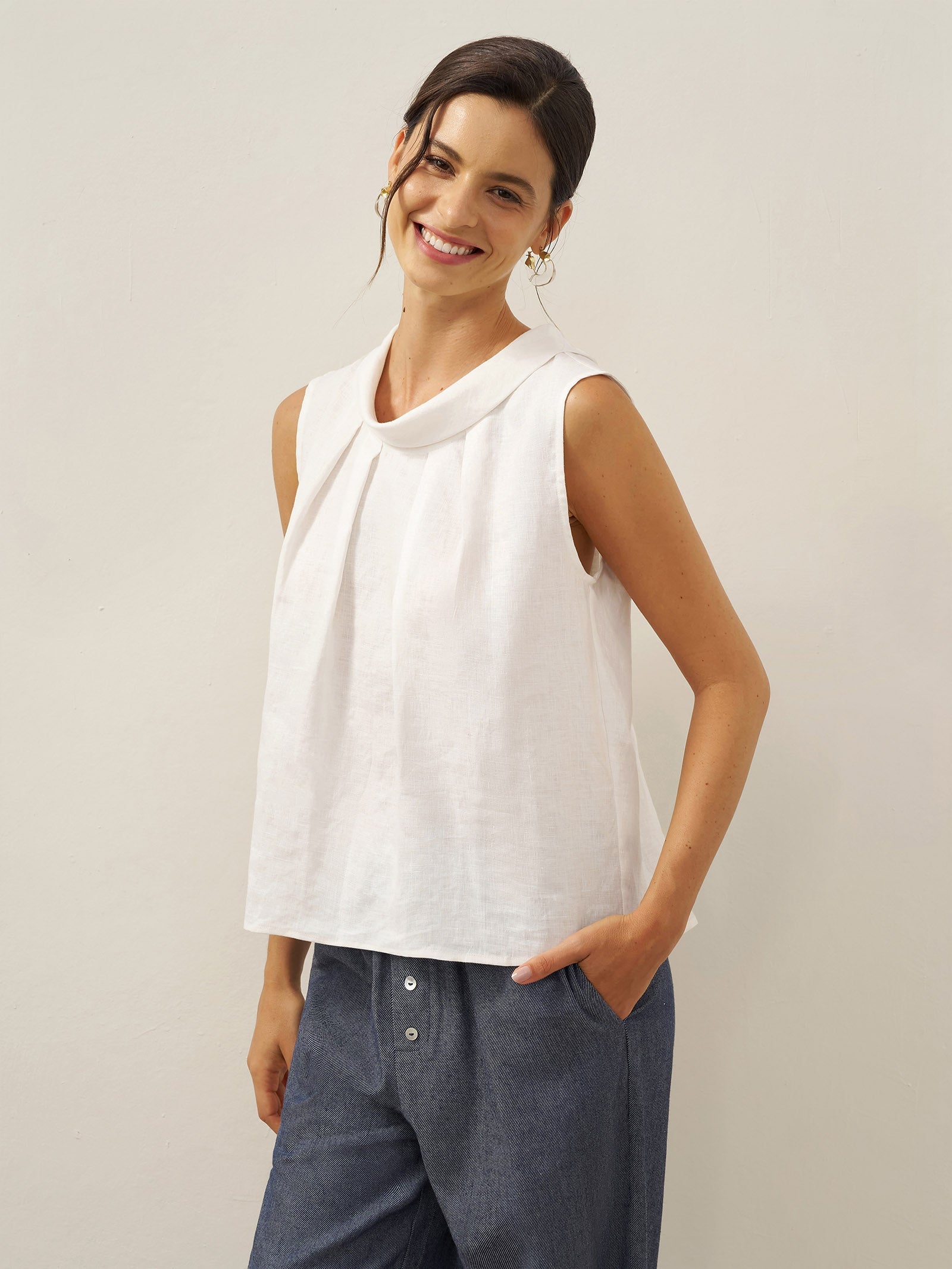 Linen Structured Collar Sleeveless Blouse BLAIR